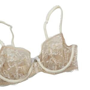 Victoria's Secret white Lace Unlined bra
